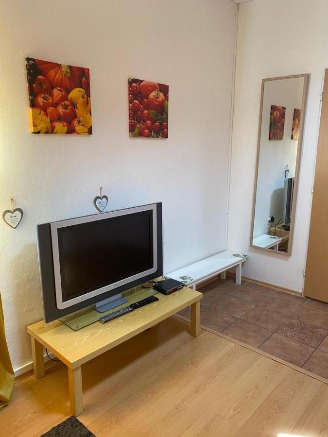 Apartman-Raca Bratislava Buitenkant foto